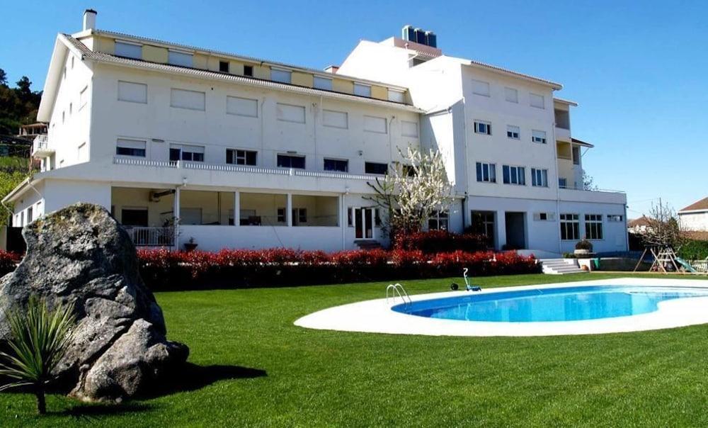 Hotel Aguiar Da Pena فيلا بوكا دي أغويار المظهر الخارجي الصورة